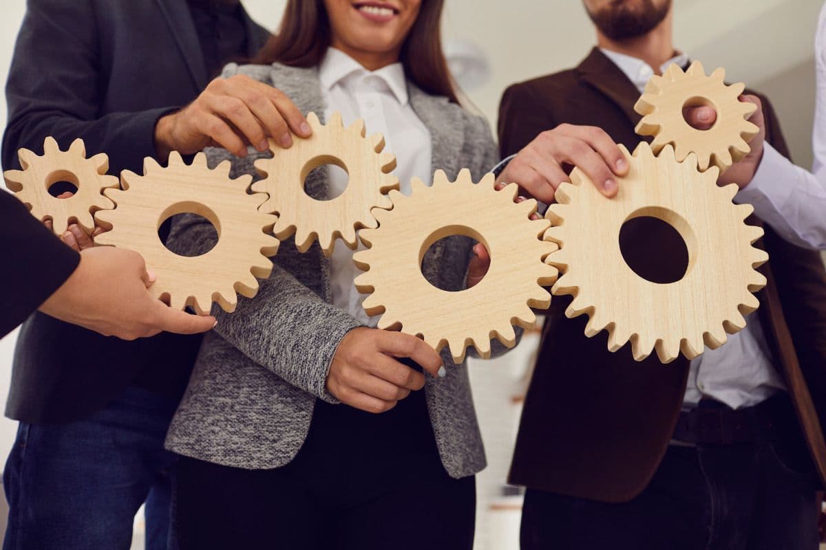 Health and Safety Management Systems: A Complete International Guide