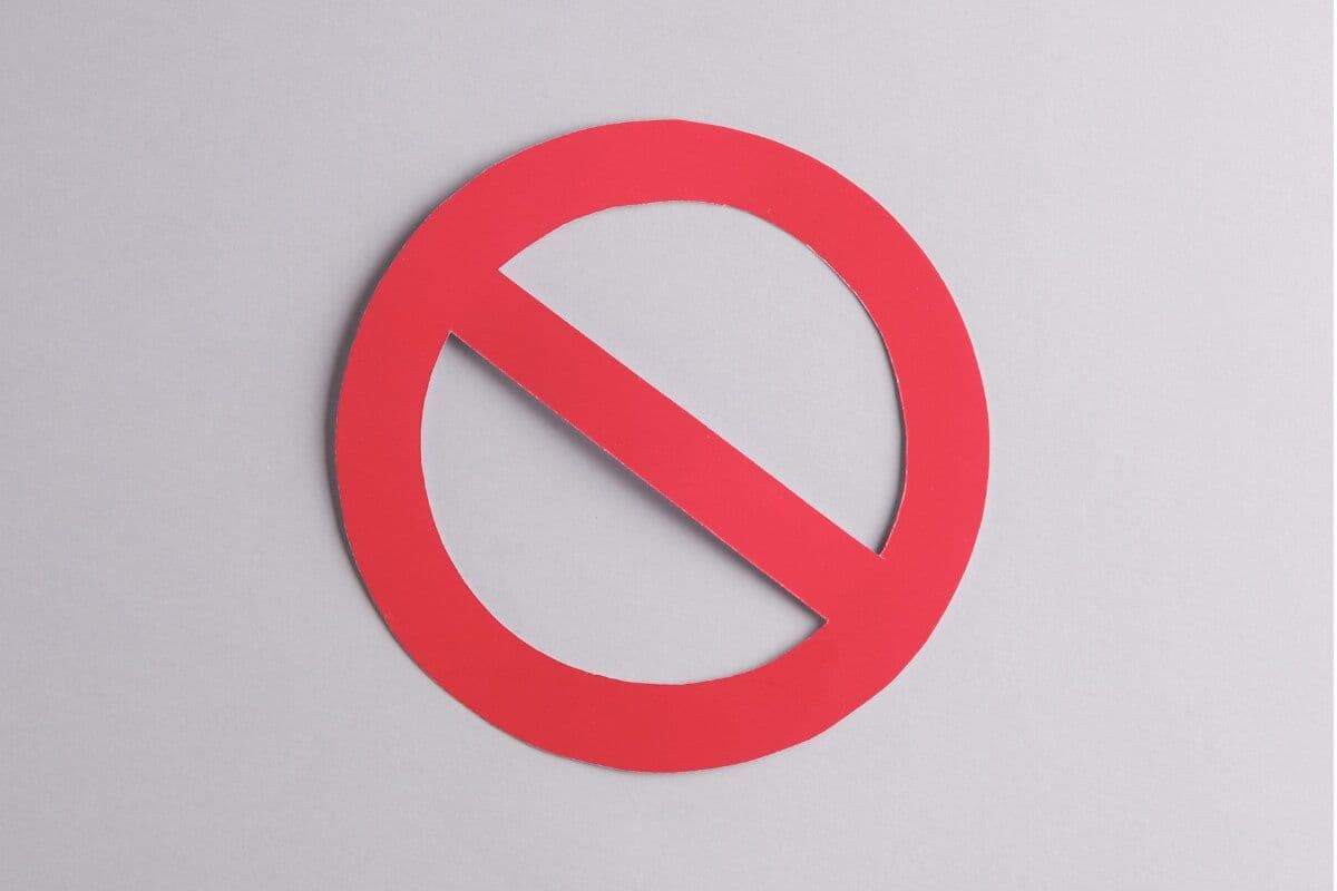 Prohibition Notice? 12 Things to Do in the First 48 Hours: A Guide for UK and Global Businesses