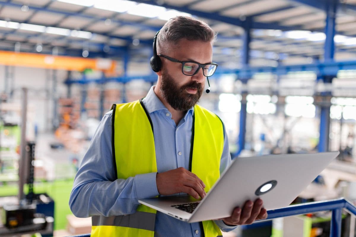 Safety Coordinator USA: Complete Guide for American and Global Businesses