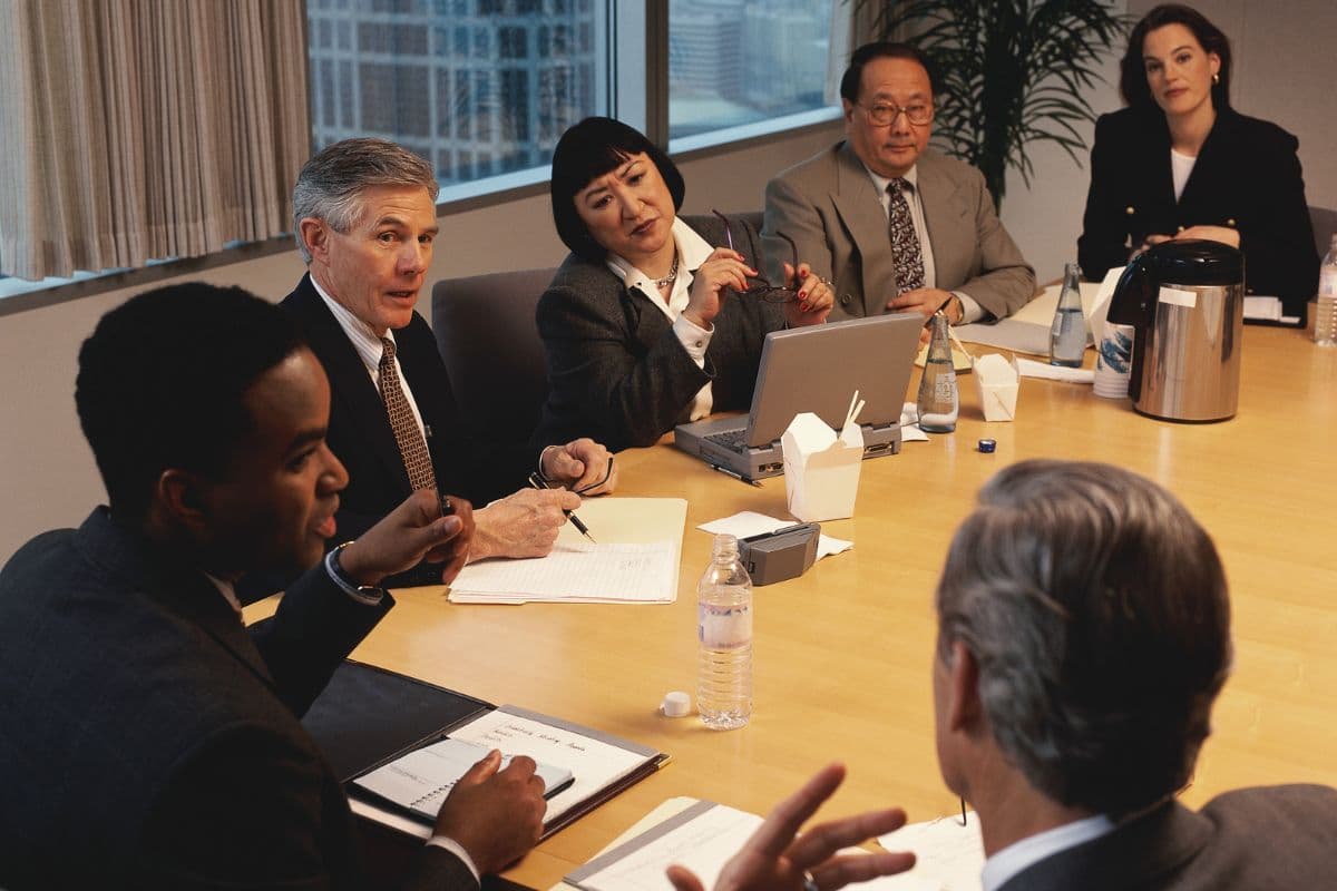 Who Is Responsible for Health and Safety? The 7 Roles That Share the Duty
