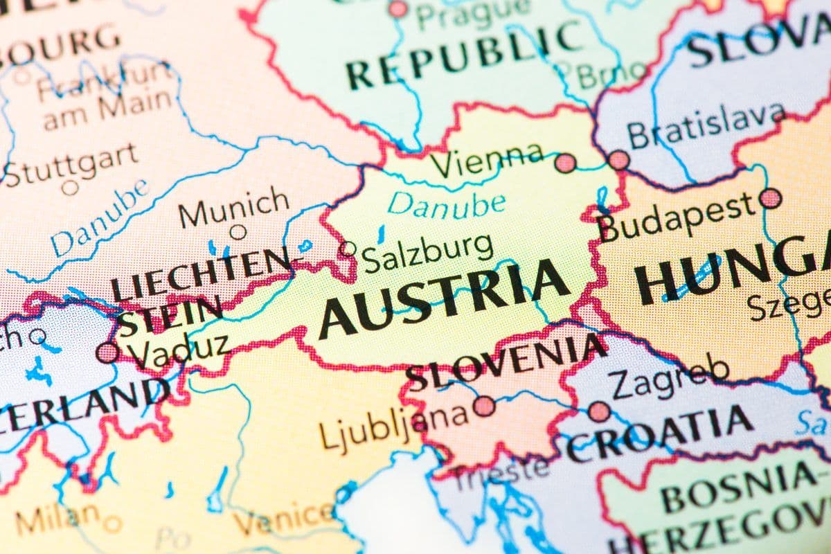 Health and Safety in Austria: 5 Duties and the Hours Rule