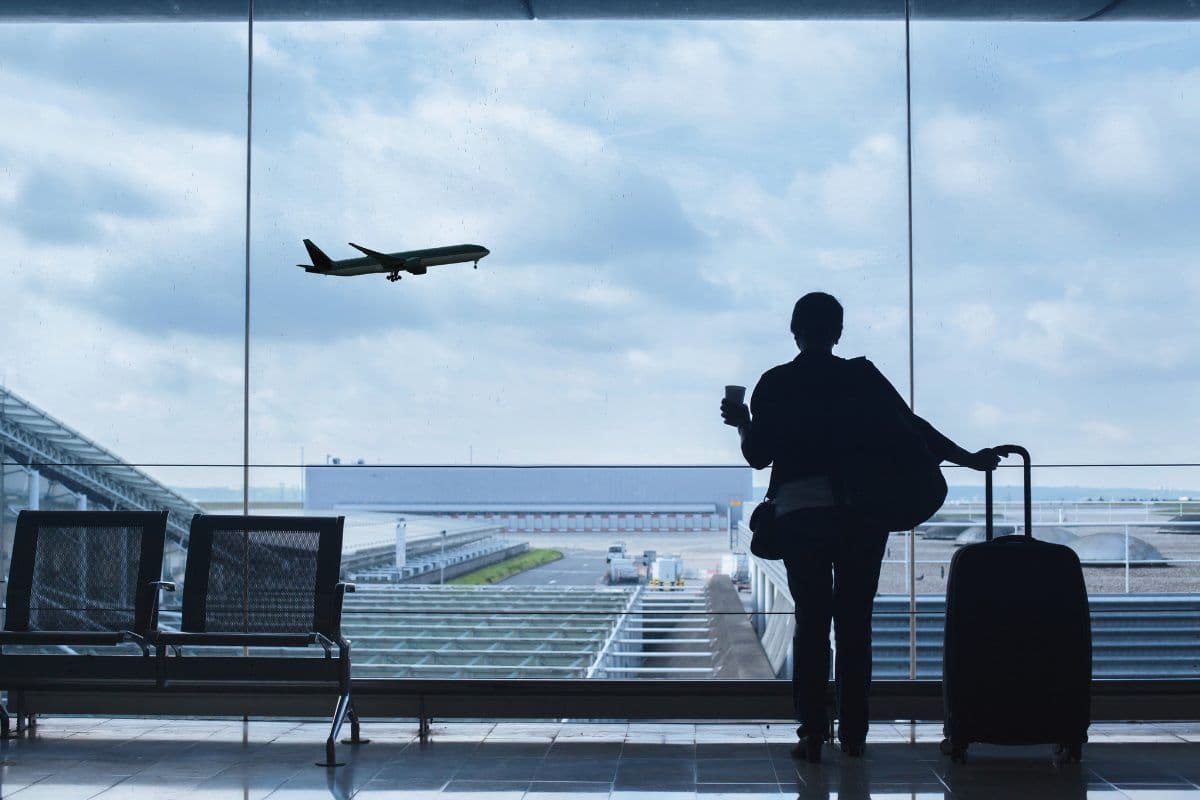 Working From Abroad: 5 Questions Work-From-Anywhere Policies Miss